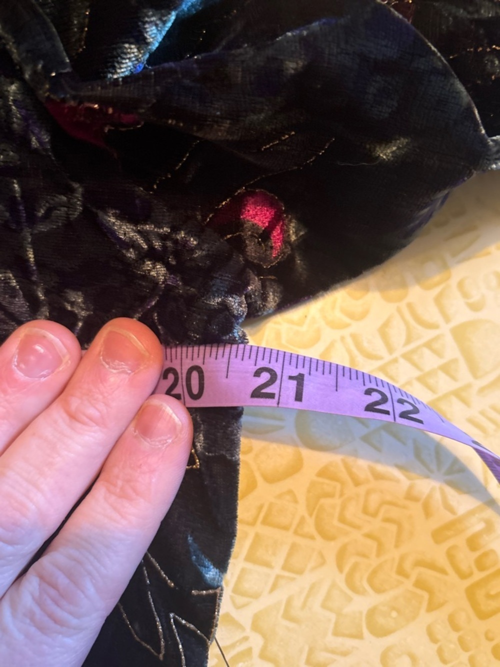 Vintage Velvet Floral Button-Front Jacket in Deep Jewel Tones - Picture 7 of 9